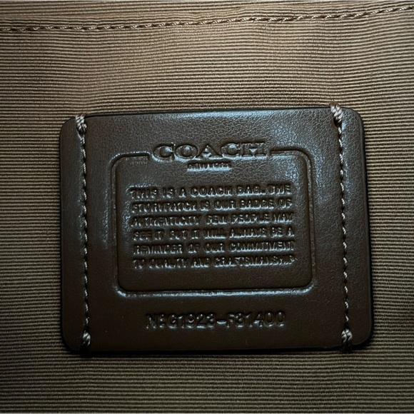 Coach Elle Hobo Shoulder Crossbody Handbag Hobo Pebbled Leather Off White - Picture 14 of 16